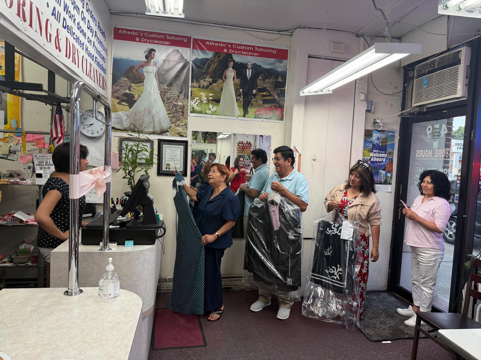 Alfredo's Dry Cleaners and Tailoring photo 5